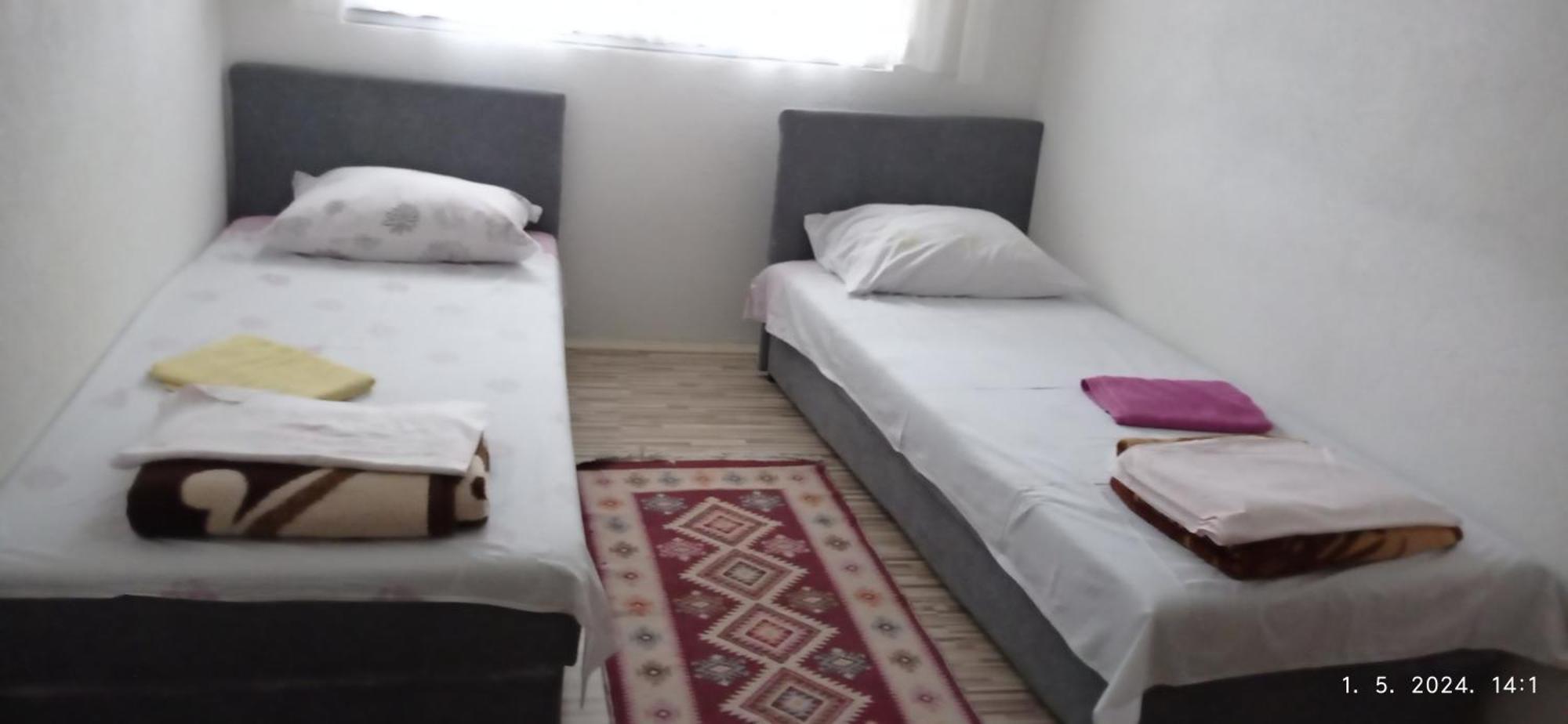 Guest House Dada Mostar Esterno foto