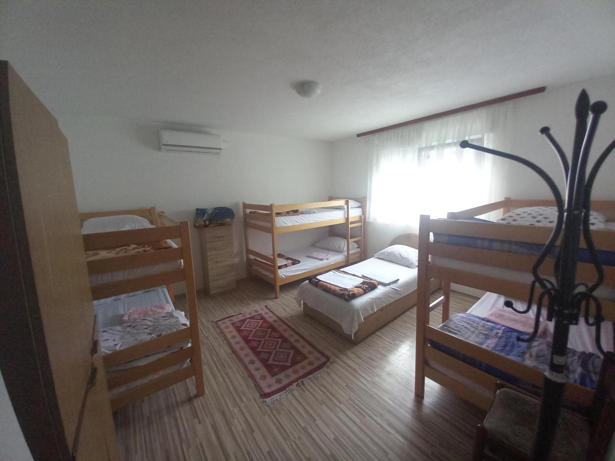 Guest House Dada Mostar Esterno foto